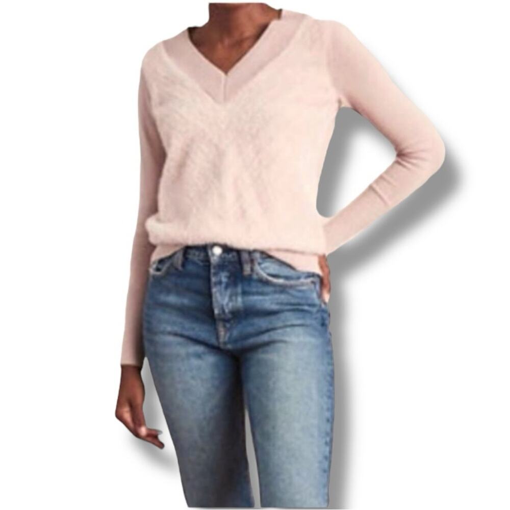 Stella & Dot mauve v-neck fuzzy knit sweater